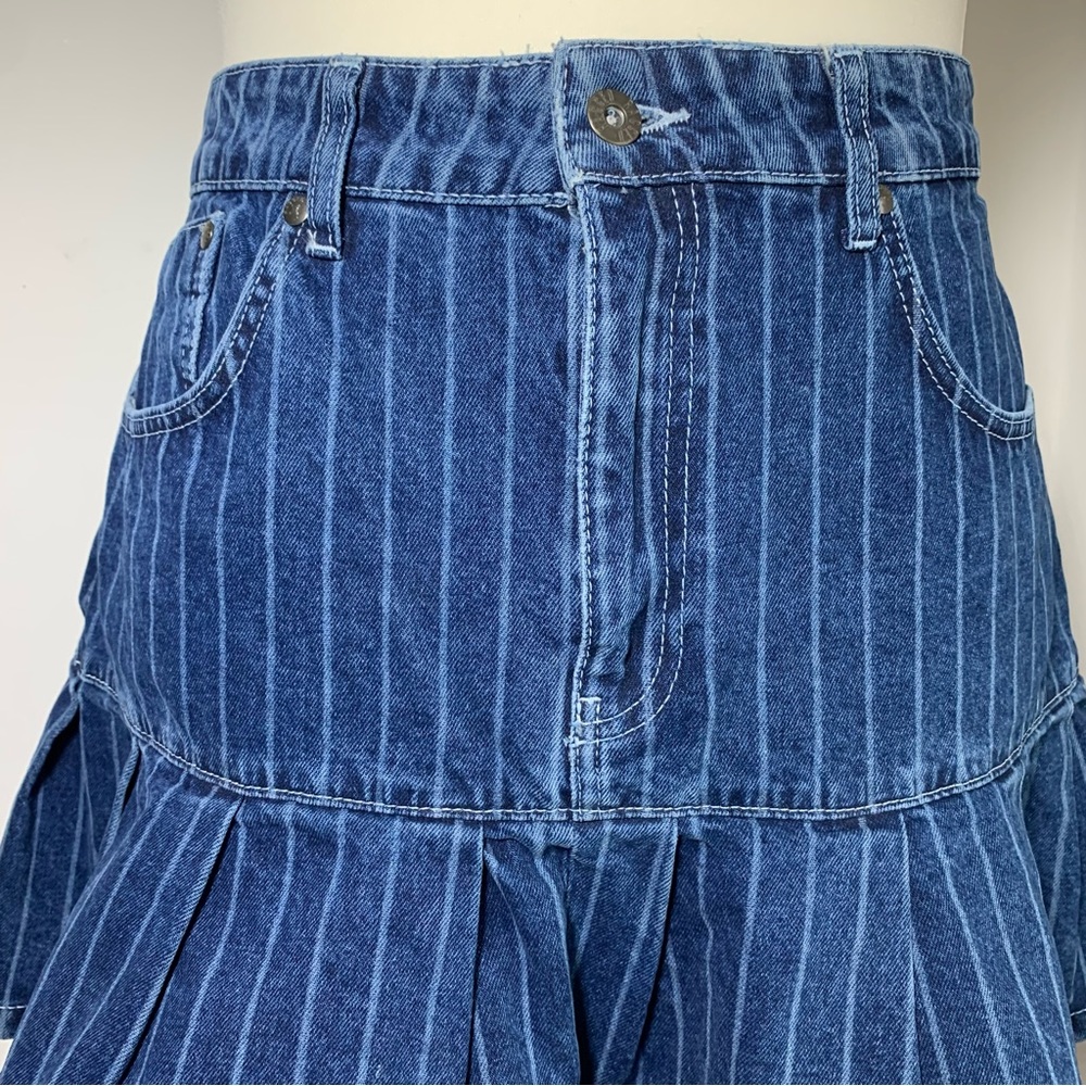 Ragged Priest Blue Denim Mini Skirt Pinstripe Flare With Pleats Waist 34" UK 16 - Picture 4 of 14
